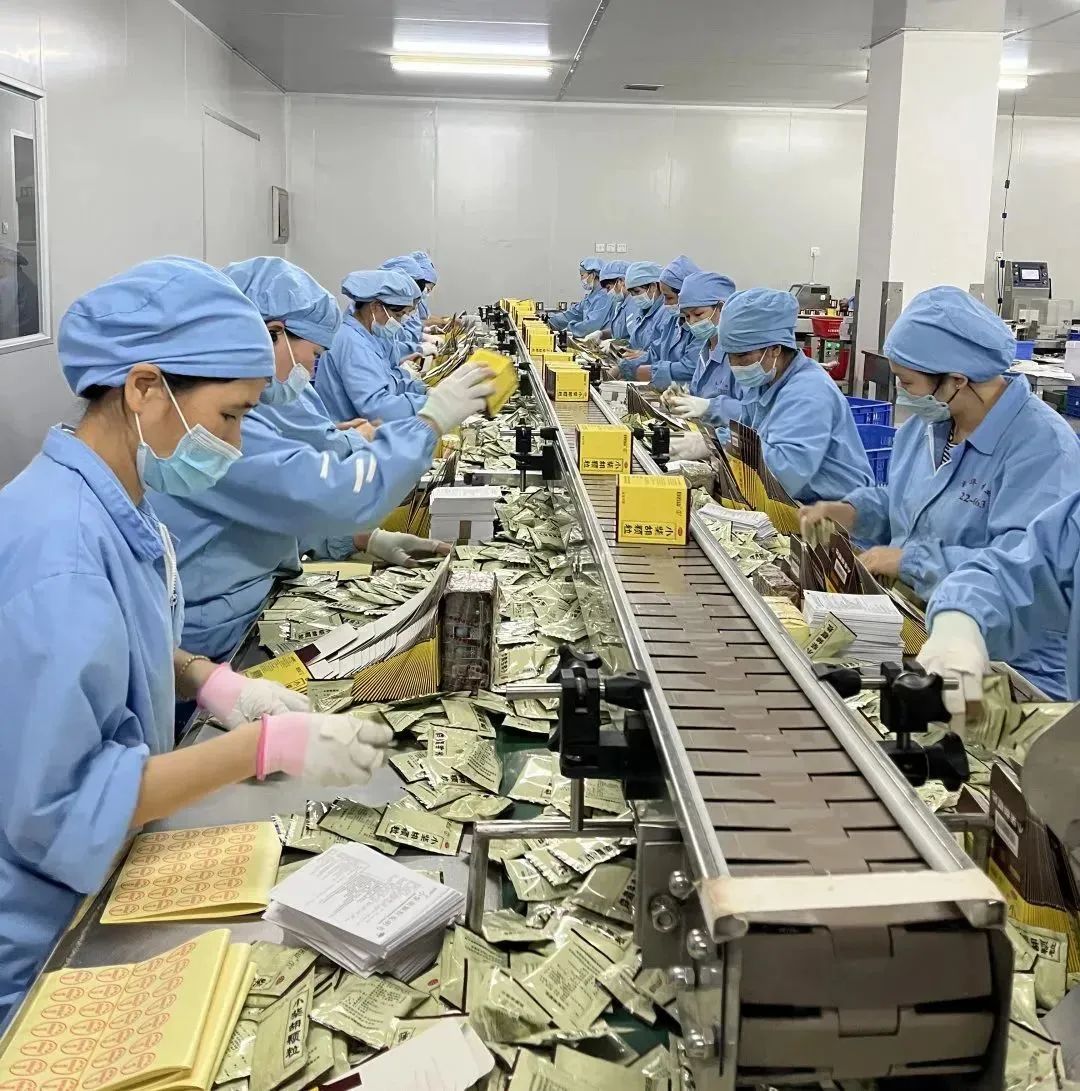 解封不解防，小柴胡颗粒守护您！白云山Z6人生就是博公司力保生产稳供应