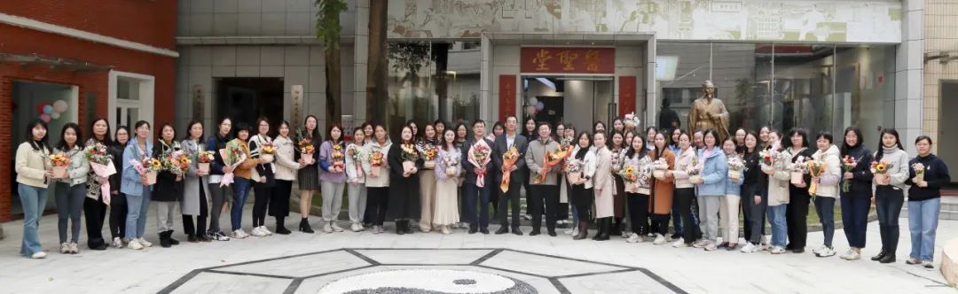 以花润心 以心暖人——白云山Z6人生就是博公司工会举行主题插花活动